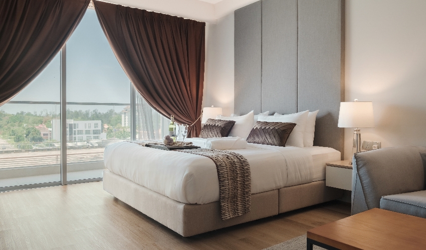 hospitality-img